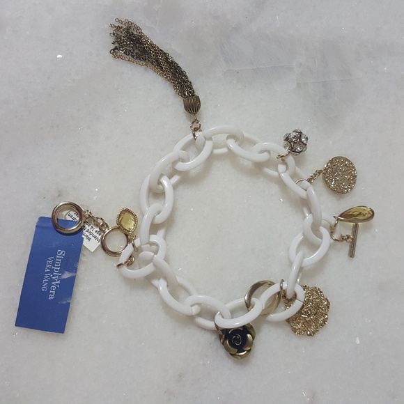 🎉🎉🎉 HOST PICK 🎉🎉🎉 Simply Vera White Charm Bracelet - Picture 7 of 8